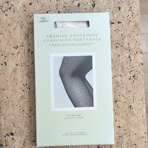 Micro-Net Pantyhose in Ivory Size Small